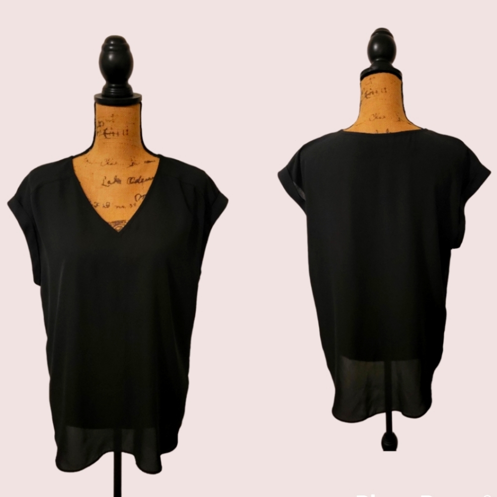 New York and Company 7th Ave  Blouse
